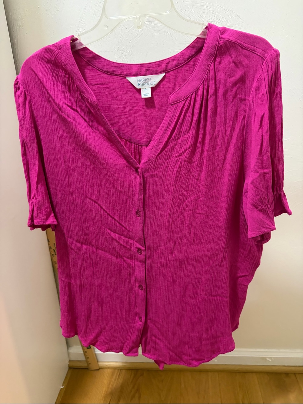 Market & Spruce Women's Fuchsia Button-Front Blouse